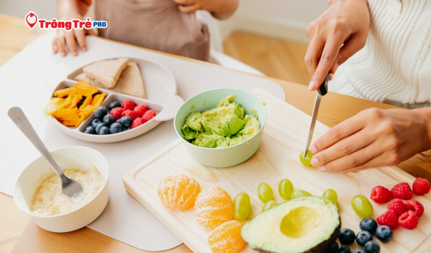 Nguyên tắc xây dựng thực đơn ăn dặm cho bé 1 tuổi
